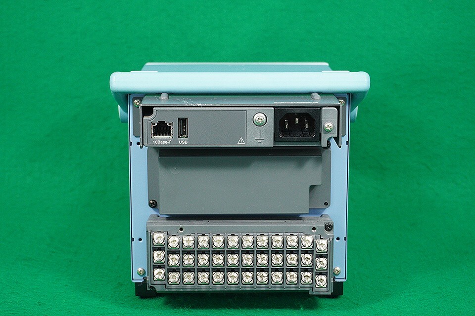 Portable Paperless Recorder MV1000(MV1012) YOKOGAWA Yokogawa Portable Paperless Recorder MV1000(MV1012) YOKOGAWA Yokogawa