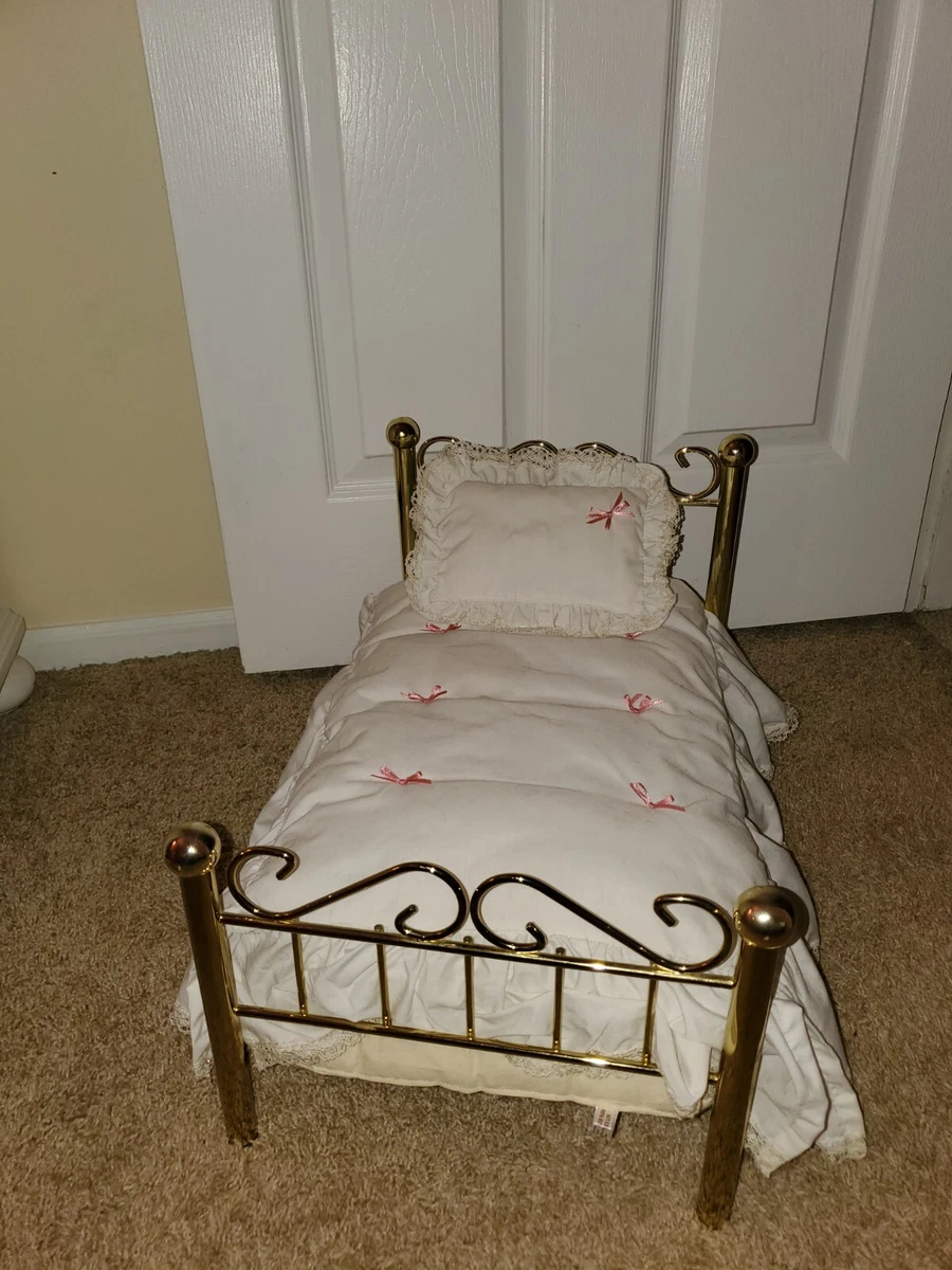 American Girl Doll Samantha Bed Retired