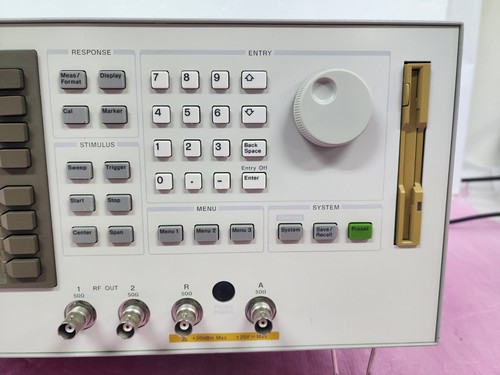 Analizador de red de alta velocidad HP E5100B 10 kHz a 300 MHz, salida RF 1/2, R, A - Imagen 10 de 18