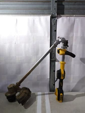 DeWALT DCST922 20V Cordless Brushless String Trimmer (Tool Only) #238