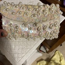 Beautiful Vintage La Regale White Pearl Purse 1950's With Change Purse Inside