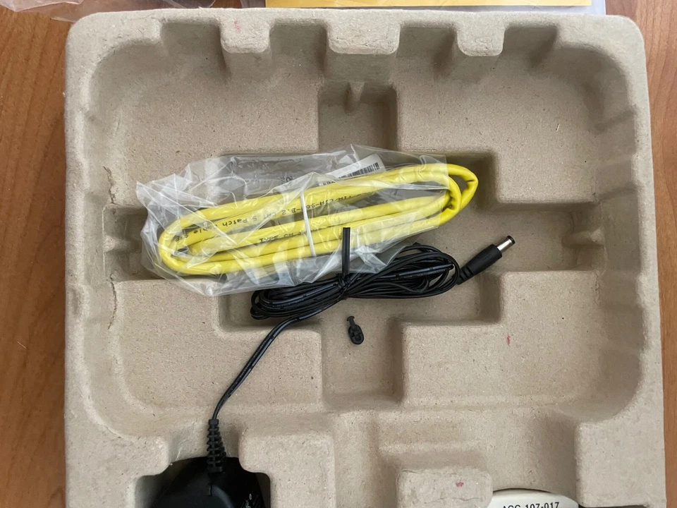 NETGEAR N300 Wireless Gigabit ADSL2 + Modem Router with ReadySHARE capability - Image 4 of 4