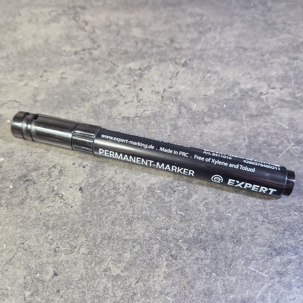Expert Permanent-Marker Schwarz Rund 1,5-3Mm Wasserfest Xylolfrei 8411010-image