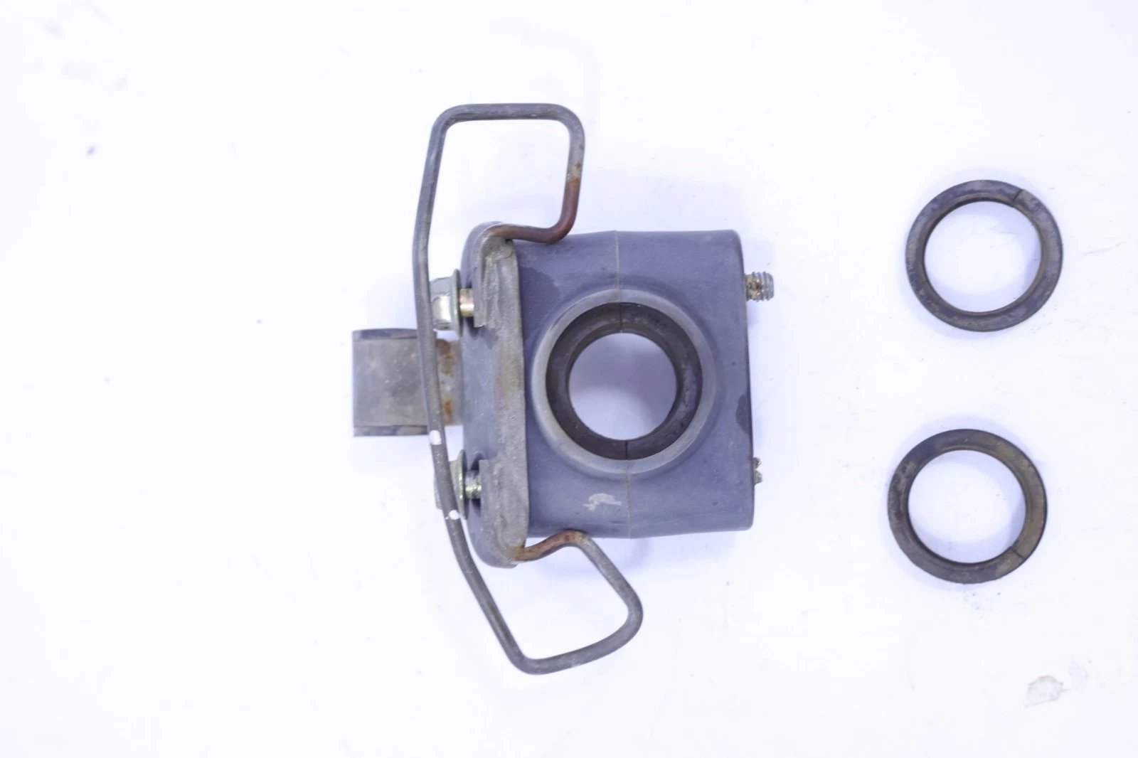 1988 Suzuki LT500R Steering Tree Stem Clamp Rod Column Connection Mount Bracket