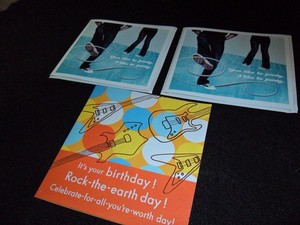 KISS RARE BIRTHDAY CARDS LOT  OF 3 !! PLAYS ROCK&ROCK ALL NIGHT !!