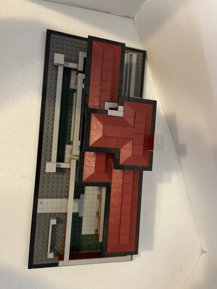 LEGO ARCHITECTURE Robie House 21010 No box FREE SHIPPING - Image 4 of 4