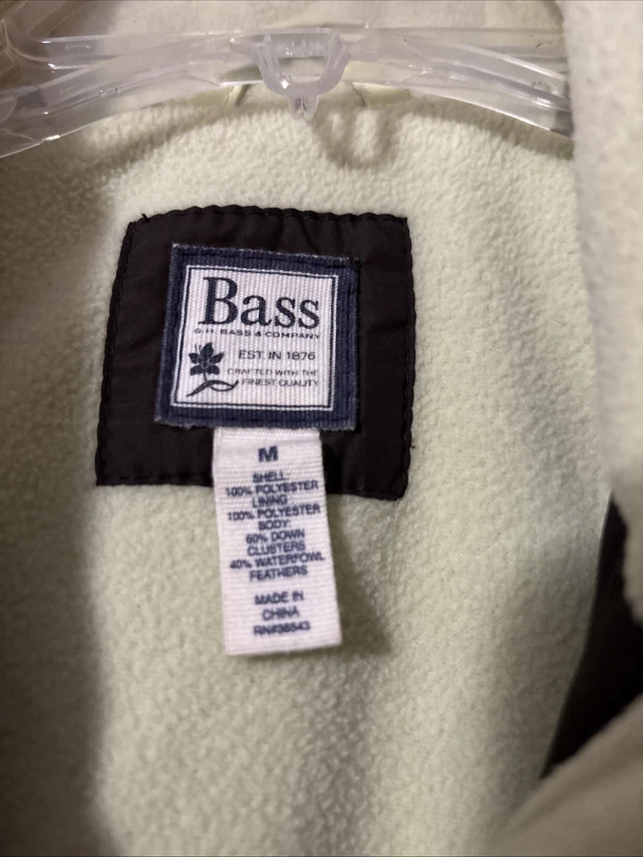Bass Women’s Lined Vest Size M Brown With Light Green Lining - Image 2 of 4