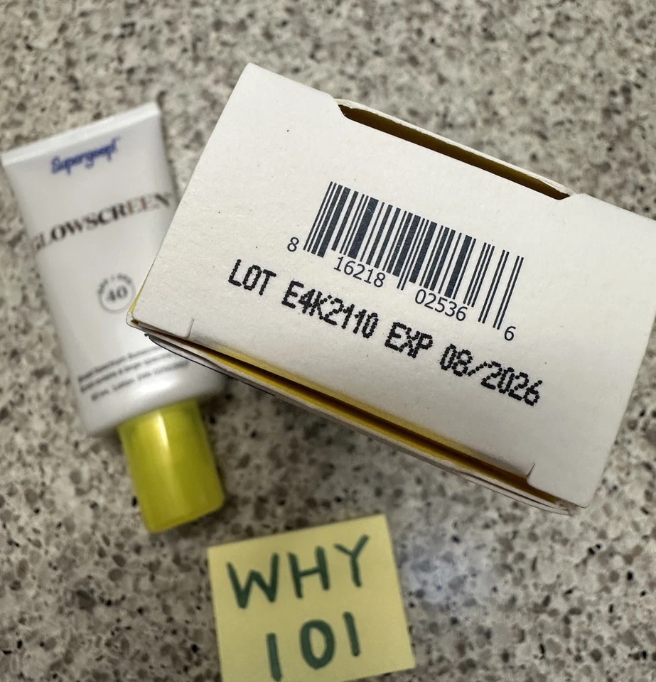 Crema hidratante con imprimación de agarre Supergoop Glowscreen FPS 40 1,7 oz/50 ml EXP8/2026 $38 Foto 4 de 4