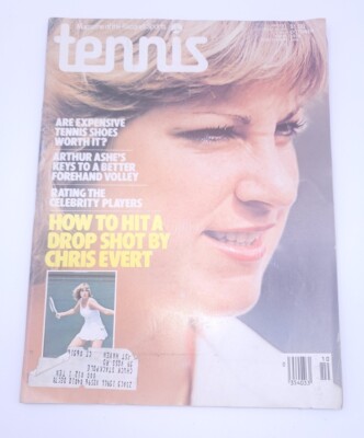 Tennis player Chris Evert of the United States hits a return during... News Photo - Getty Images