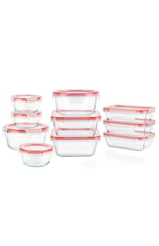 Pyrex Storage Containers