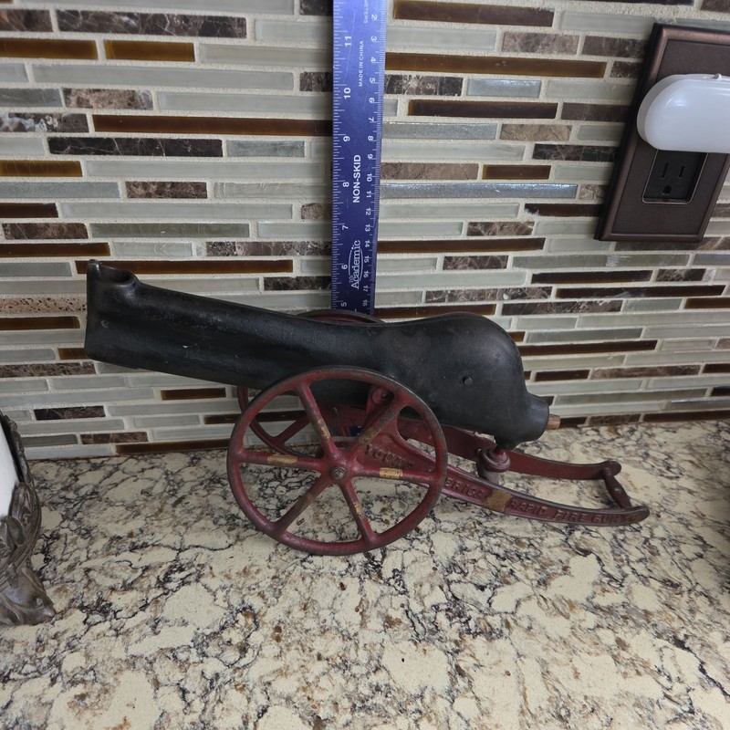 Working All American Cast Iron Marble Cannon - 1907