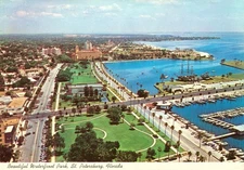 Waterfront Park, Vinoy Hotel, Florida,Postcard 1982 St.Petersburg,Tampa, N