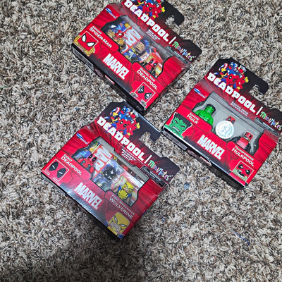Marvel Deadpool Minimates Figure Lot of 3 Exclusive Unopened Deadpool Hulk