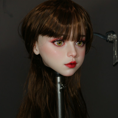 TPE Head Model with M16 Interface, Mouth Opening, Wig & Eyes Included Random Wig