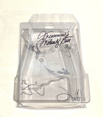 SIGNED by 6 MotU Classics Melendy Britt Zoloworld Case She-Ra Catra Figure MOC