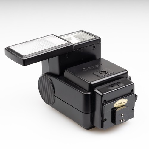 *MINT* TESTED Canon Speedlite 199A Flash F-1 AV-1 A-1 AE-1 Program F1 w/ Case - Photo 17 sur 19