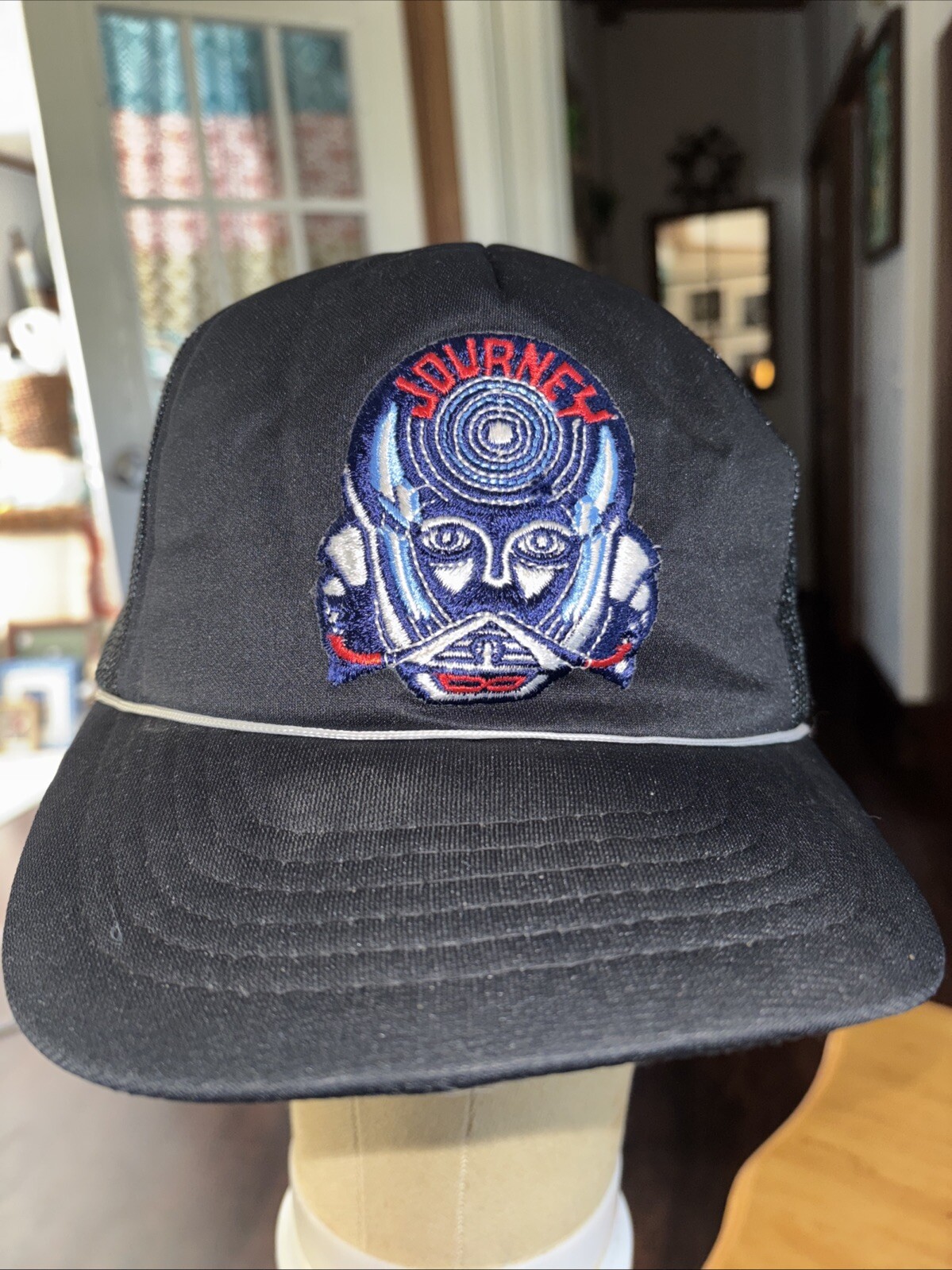 JOURNEY Trucker SnapBack Hat Black 1983 Frontiers  Foam Vintage read description