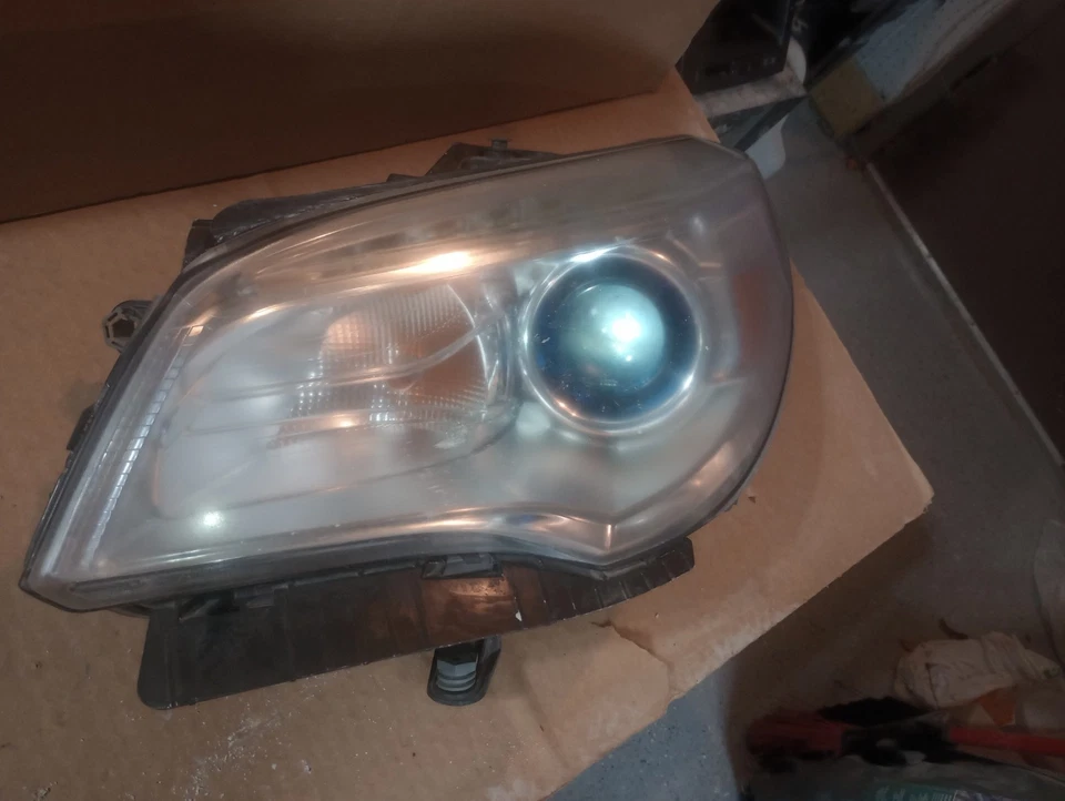 2013-2017 Buick Enclave LH драйвер ксеноновая HID NON-AFS фары в сборе OEM - Изображение 2 из 4