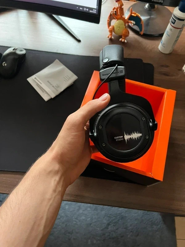 beyerdynamic (ベイヤーダイナミック CUSTOM STUDIO beyerdynamic Custom STUDIO Headphones | Musician's Friend