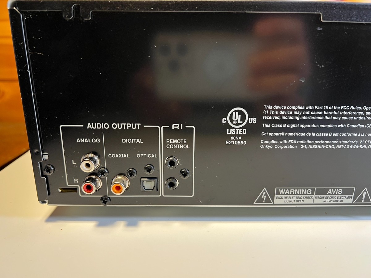 Onkyo DX-C390 6 Six Disc CD Changer Player Optical TosLink & Coax