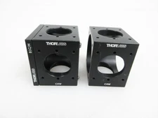 ONE LOT OF THORLABS B1C/M BLANK COVER PLATE, METRIC & TWO C4W 30 mm CAGE CUBE