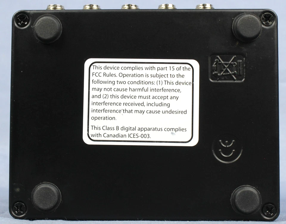 Electro-Harmonix Oceans 12 Dual Stereo Reverb Pedal - Image 3 of 4