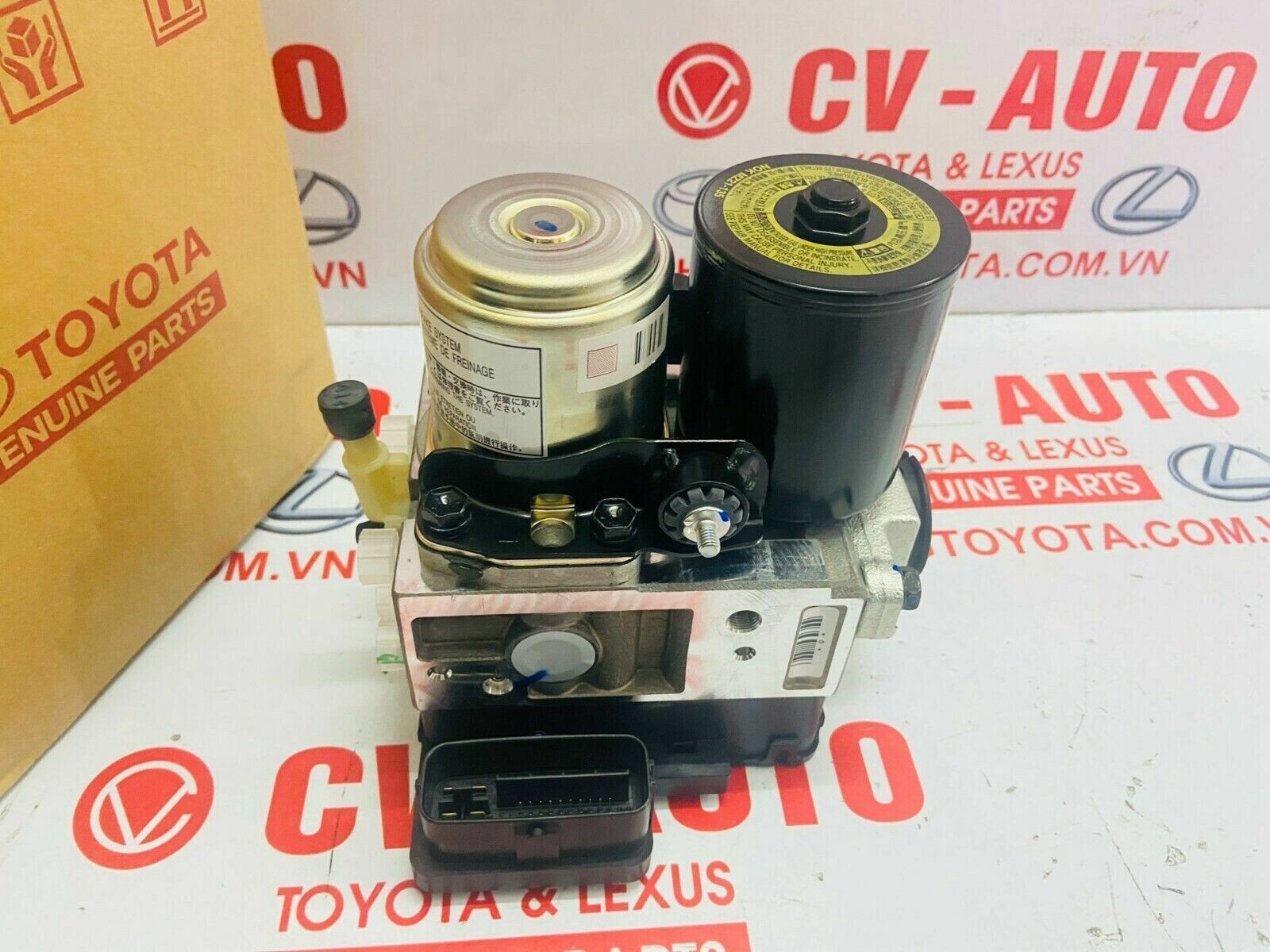 TOYOTA LEXUS Genuine ABS Brake Actuator 4405030670 GS450h GS460 GS430