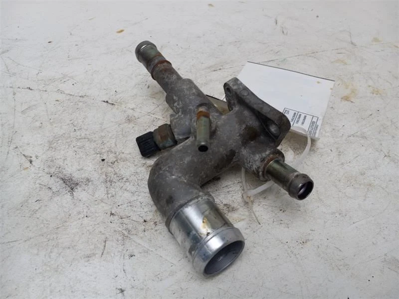 Carcasa termostato Kia Soul 2013 Foto 3 de 4