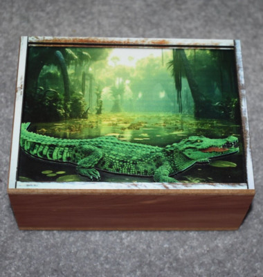 #97152 3D LASER CUT ALLIGATOR KEEPSAKE JEWELRY WOOD CEDAR PICTURE BOX 4.5'' X 6''