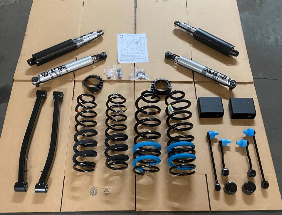 Лифт-комплект подвески Mopar 2 дюйма с амортизаторами Fox 20–23 Jeep Gladiator - Изображение 3 из 3