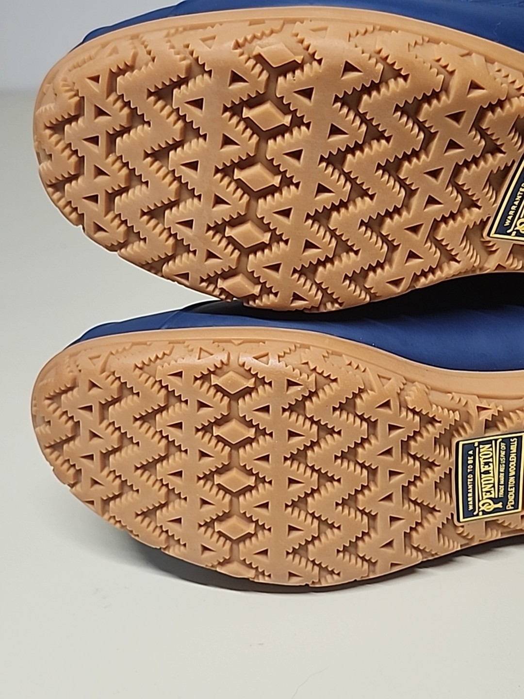 Pendleton Women’s Heritage Pattern Tucson Duck SR… - image 11