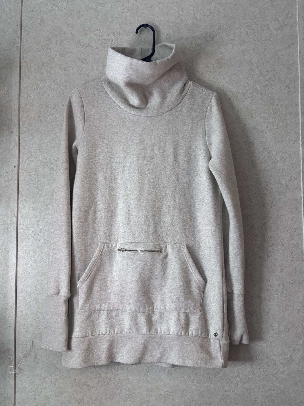 Fabletics Pullover Heather White Small Cowlneck - image 1