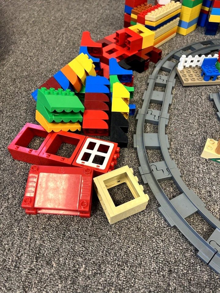 Lego Piezas Dúplex Thomas y Amigos Juego Tren Niño Lote de 434 piezas Foto 3 de 4