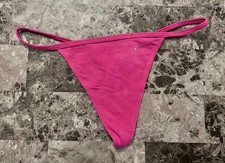 NWT VICTORIA'S SECRET MEDIUM PINK GOLD V LOGO STRETCH V STRING THONG PANTIES