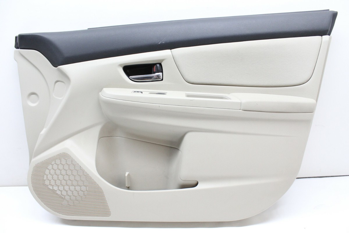 売り切れました！ 13 SUBARU XV CROSSTREK FRONT RIGHT PASSENGER DOOR TRIM PANEL IVORY