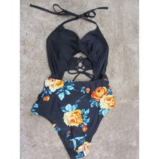 LIVE LIFE ON THE BEACH BLACK AND FLORAL SWIMSUIT MEDIUM NEW WITH TAGS