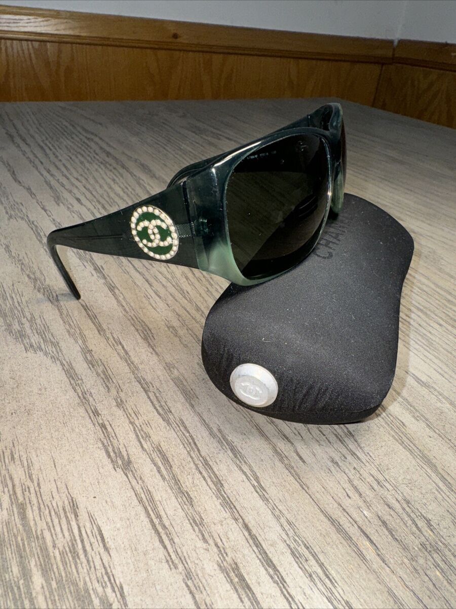 CHANEL Sunglasses Pearl 'CC' Emblem Green See Through Frame CHANEL Sunglasses Pearl 'CC' Emblem Green See Through Frame