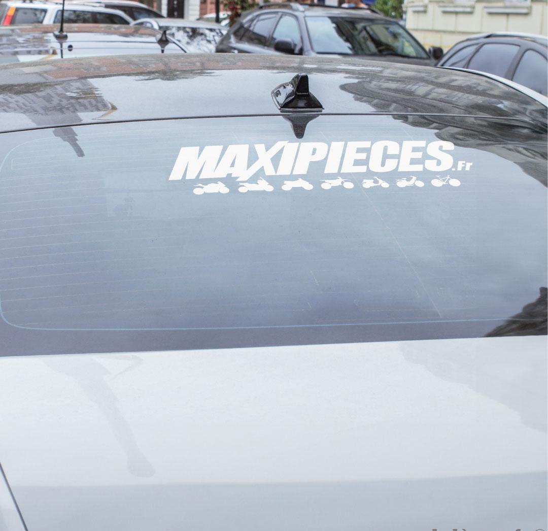 Sticker blanc Maxipièces 52.5 x 15 cm autocollant vinyle universel pour scooter