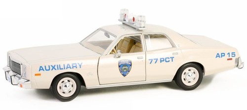 PLYMOUTH Fury - NYPD - 1977 - Polizia - Greenlight 1:24 - Foto 1 di 6