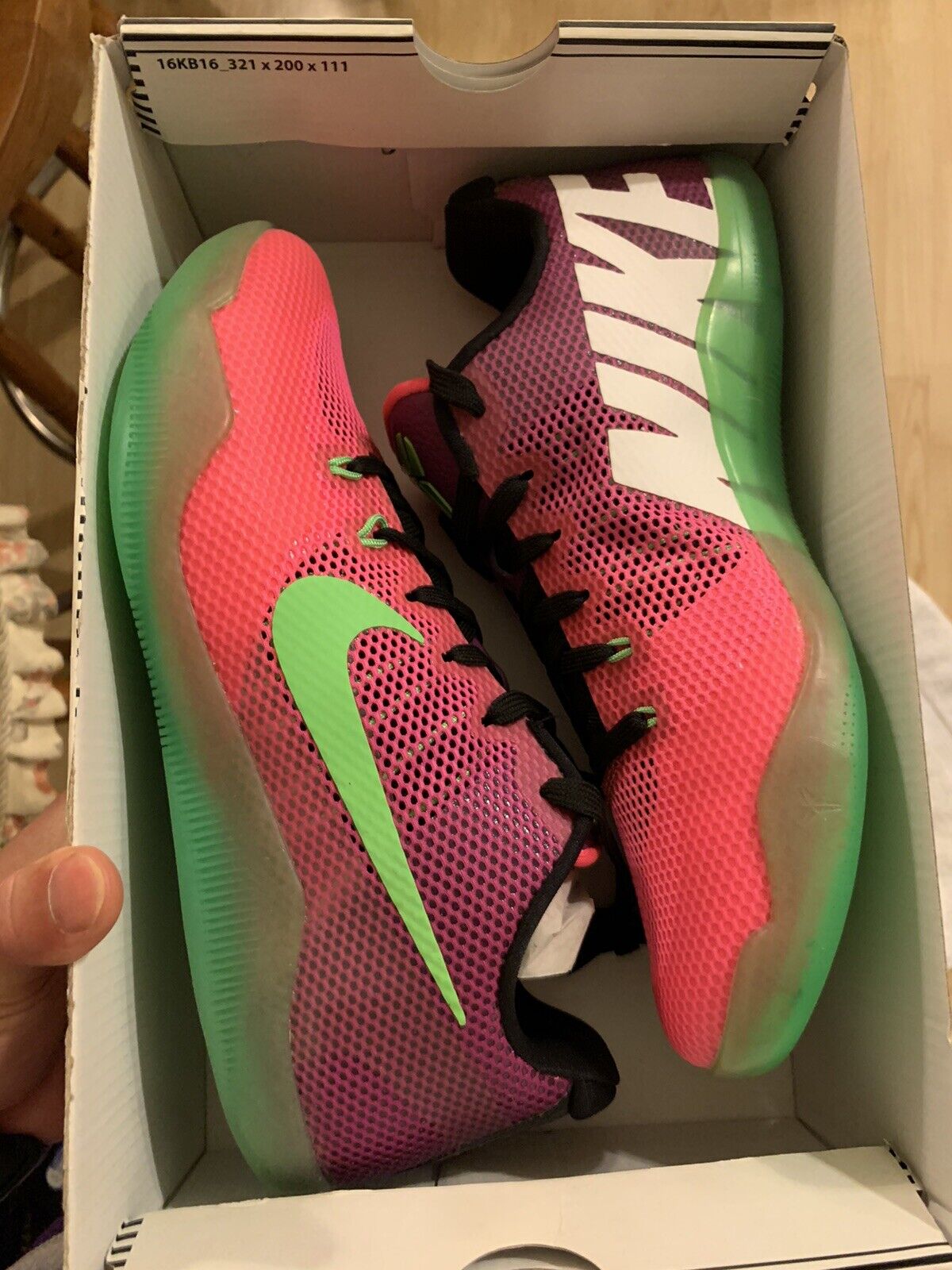 Nike Kobe 11 XI EM Mambacurial 9.5 836183-635 Prelude 8 Air Zoom