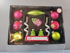 NEW 12 PIECE HOLIDAY TIME GLASS ORNAMENTS SET
