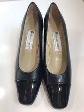 Etienne Aigner Ladies Strada Pumps