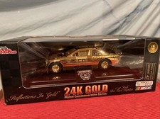 New Ricky Craven 50th Anniversary NASCAR 1:24 24K Gold #50 Budweiser Die Cast