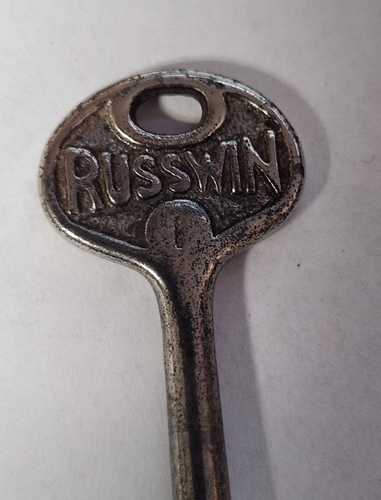 Vintage Russwin Skeleton Key #1 Solid Barrel 3.5 inches - Picture 4 of 9