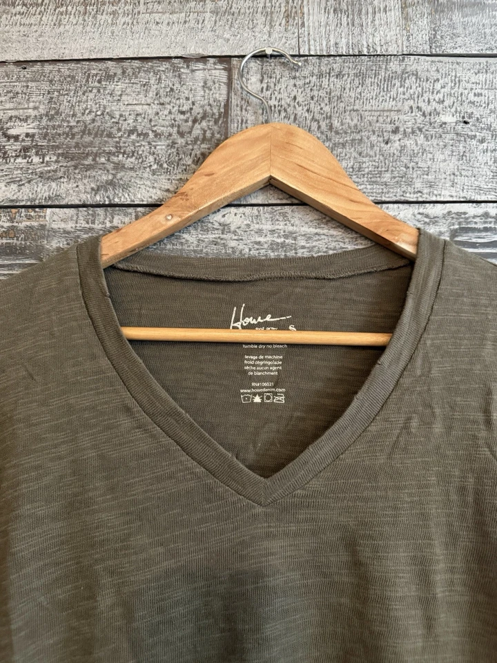 Howe Long Sleeve V Neck Shirt Y2K Taupe Vintage Men’s Size S Excellent Condition - Image 3 of 4