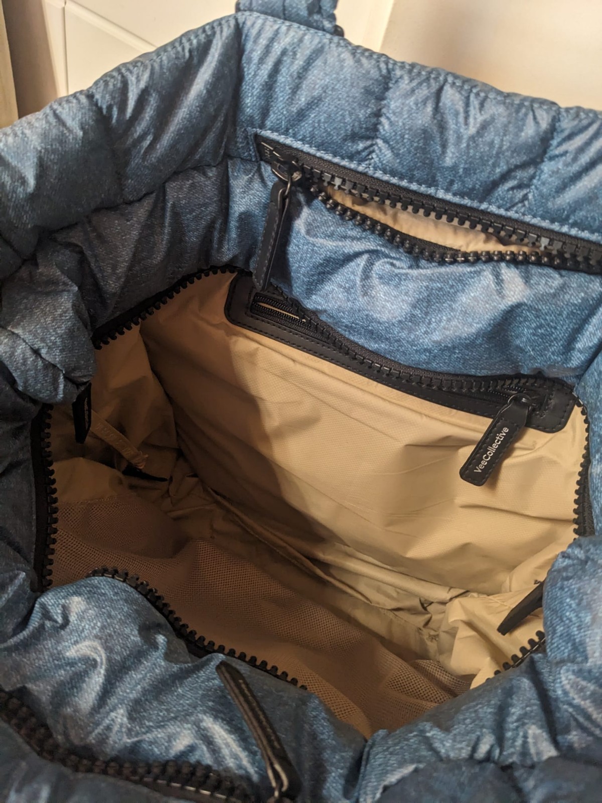 VeeCollective Umhängetasche/Shopper gesteppt Nylon groß blau RV Innentaschen 5