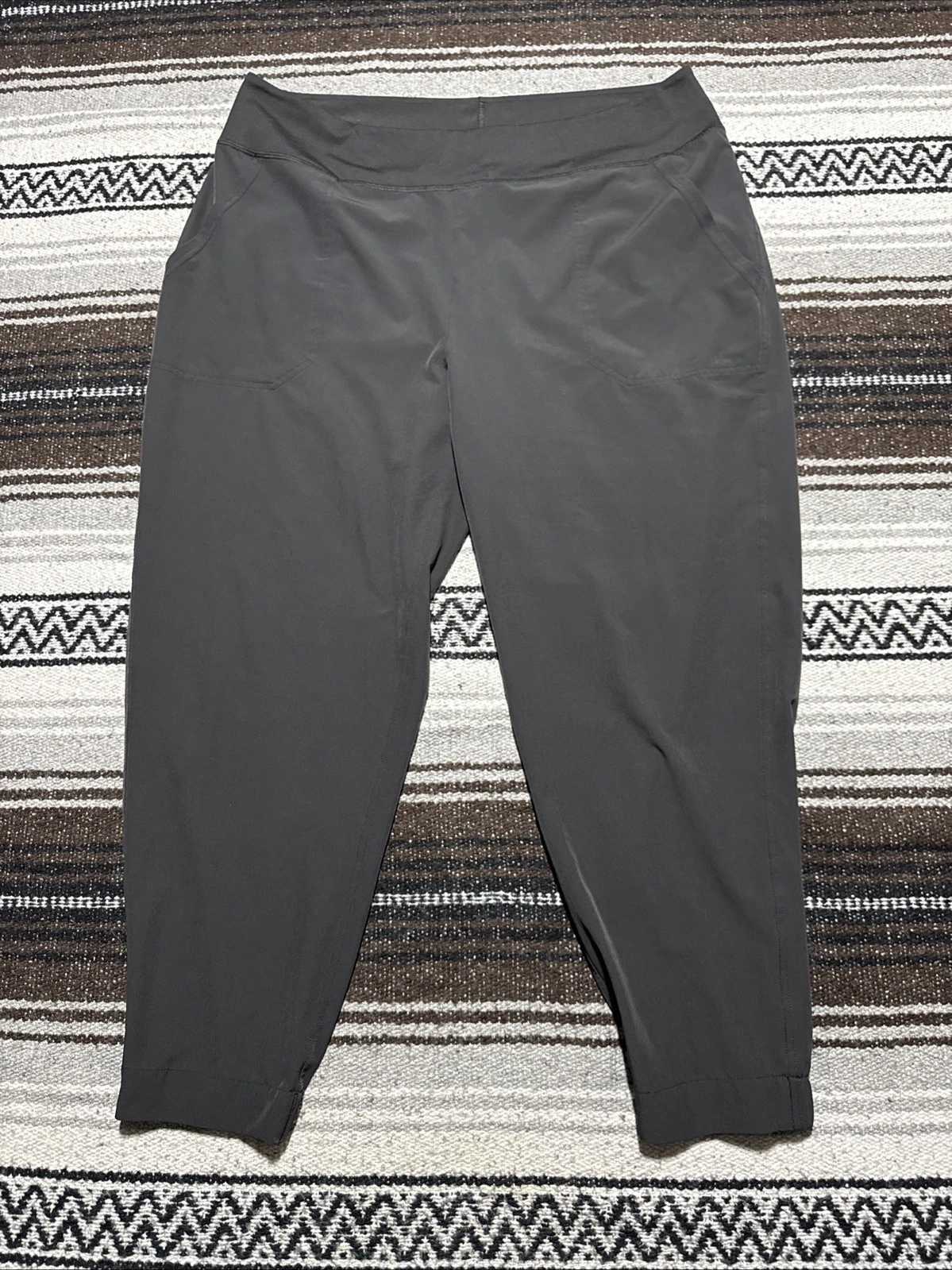 Patagonia XL Active Joggers Women's Gray Happy Hike Studio Pants