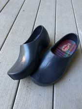 Jollys MIT Fubbett Garden Clogs
