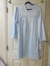 MISS ELAINE NIGHTGOWN KNEE LENGTH SIZE LARGE LT. BLUE NEW WITH TAGS