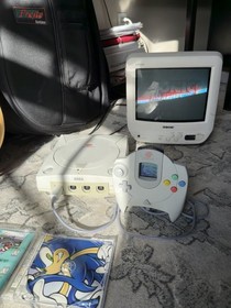 Sega Dreamcast Console BUNDLE HKT-3020 w/ Sonic Adventure! OEM controller & VMU!